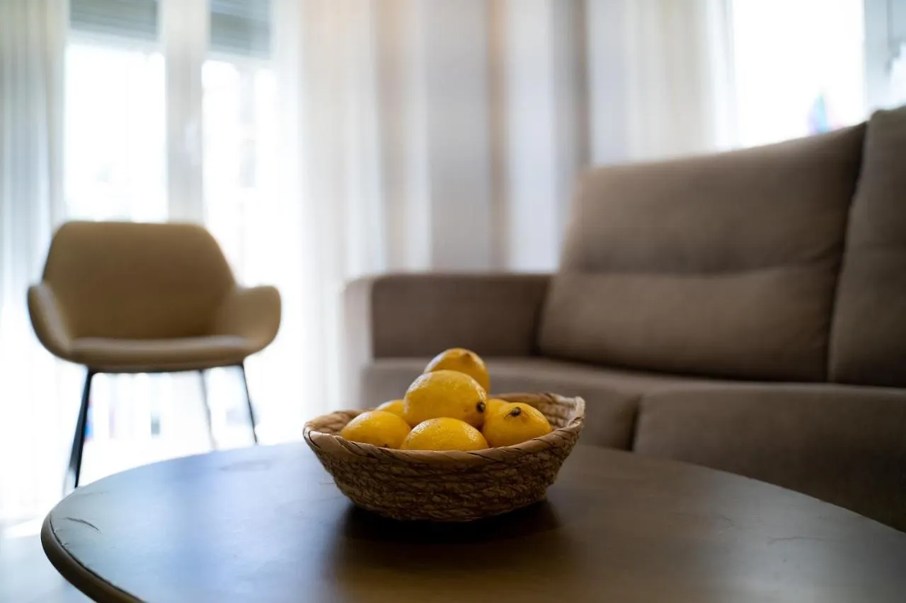 Apartamentos Margarita Granada Apartman
